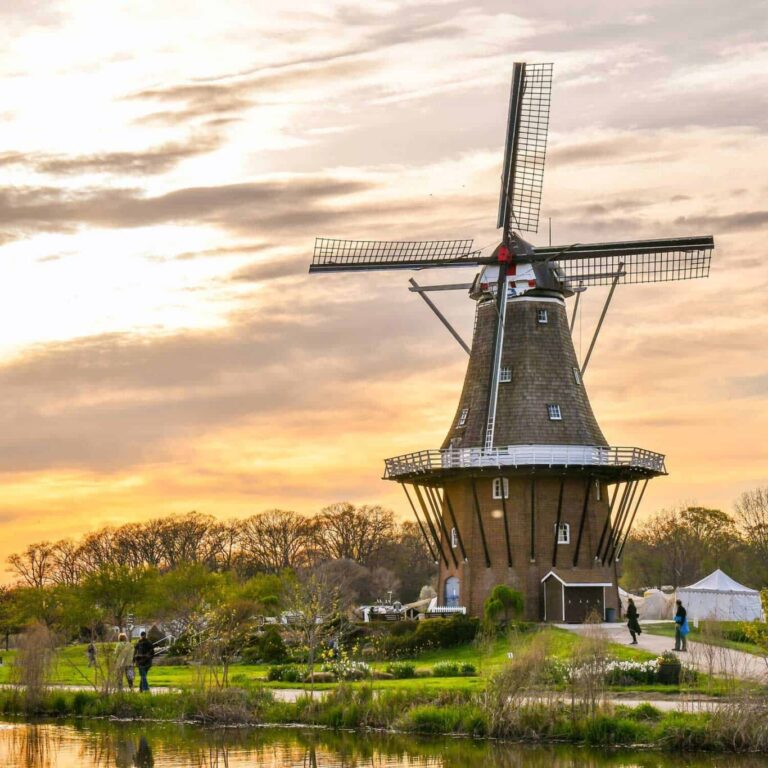 Holland's Windmill Island